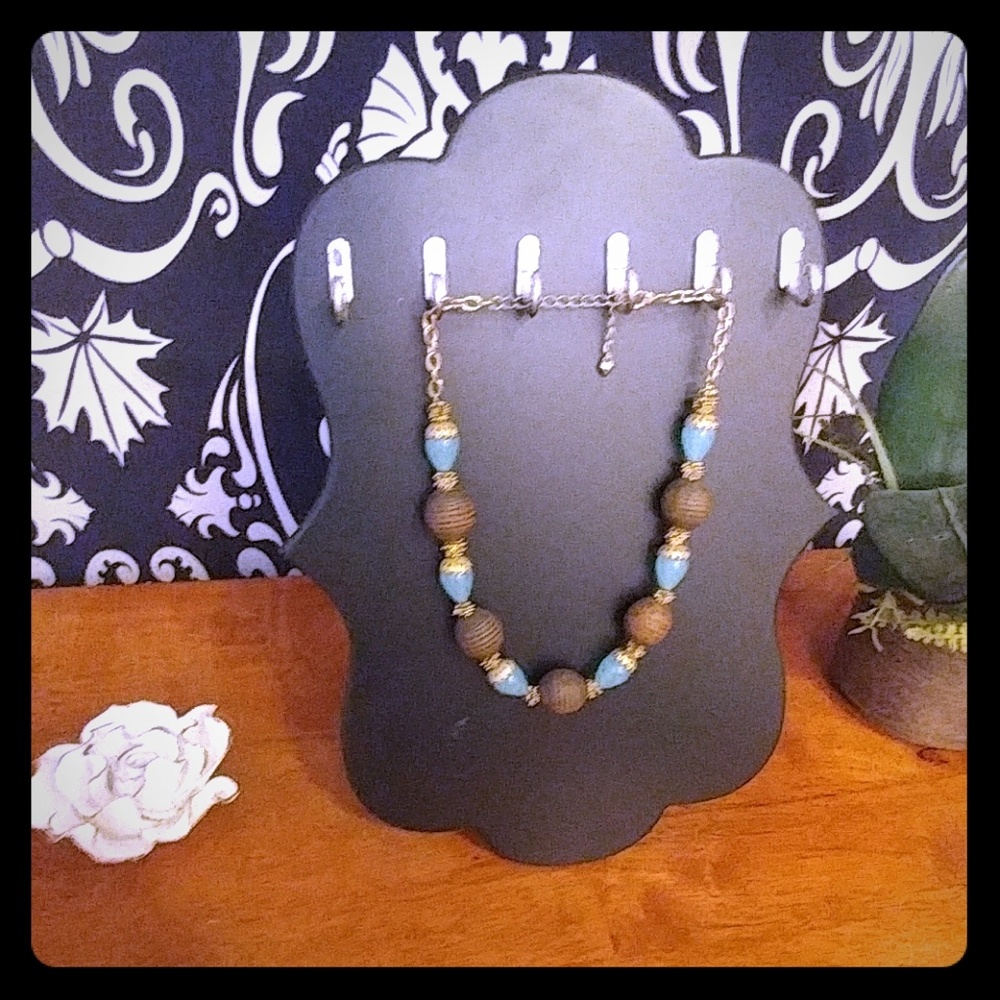 💞BOHO turquoise/wood statement necklace💞